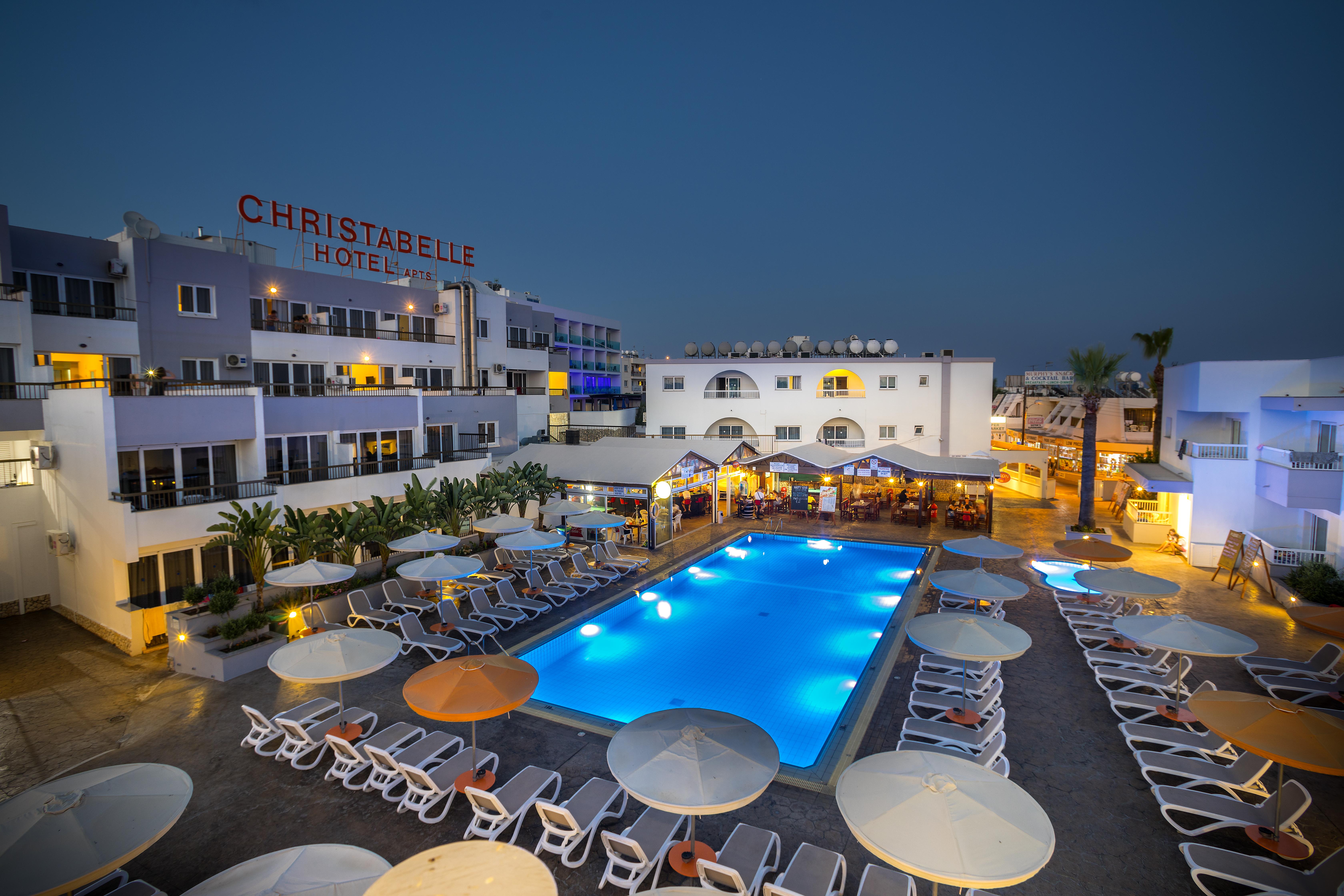 Christabelle Hotel Apartments ไอยานาปา ภายนอก รูปภาพ